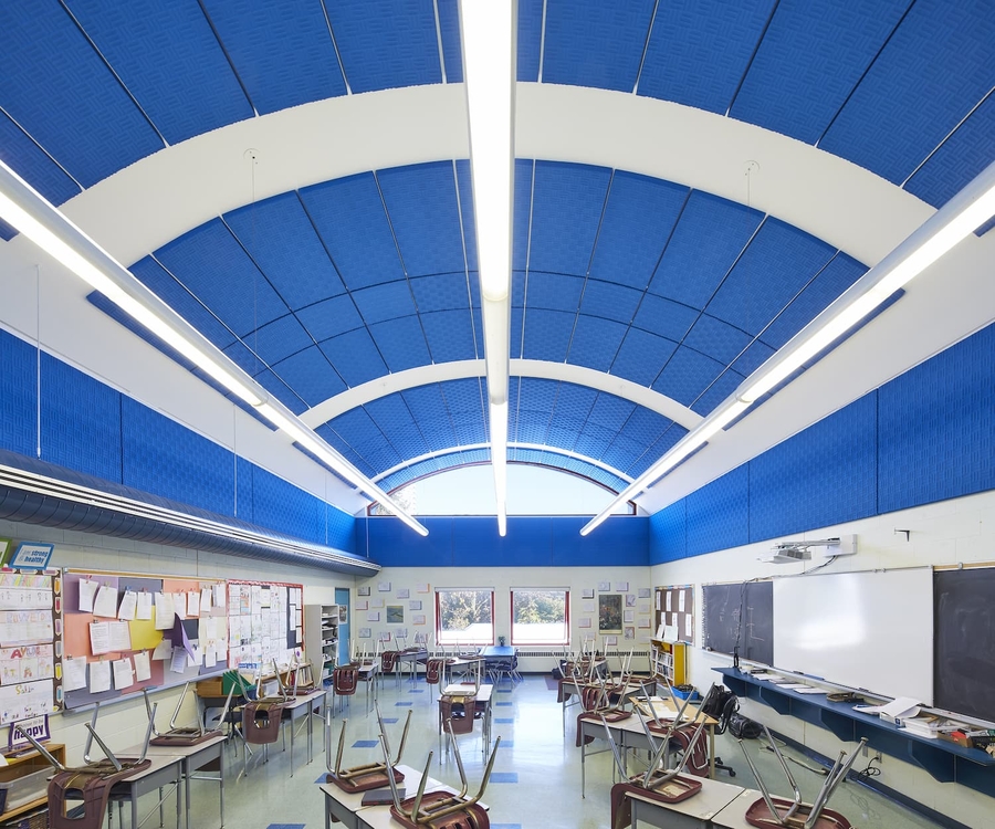 SONEX® Valueline Panels Improve Acoustics in Classrooms at Toronto's Islington Junior Middle School thumbnail