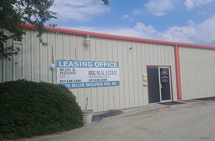 Blue Mound 287 Self Storage Has Hobby Shop Spaces for Lease in North Fort Worth