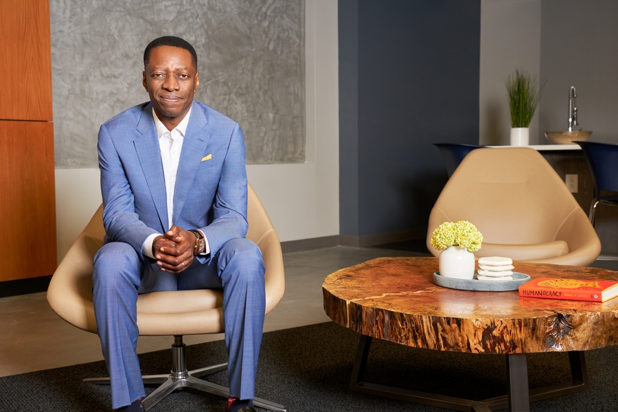 Dr. Sam Adeyemi Presents Business & Leadership Accelerator Roundtable Oct. 11-12