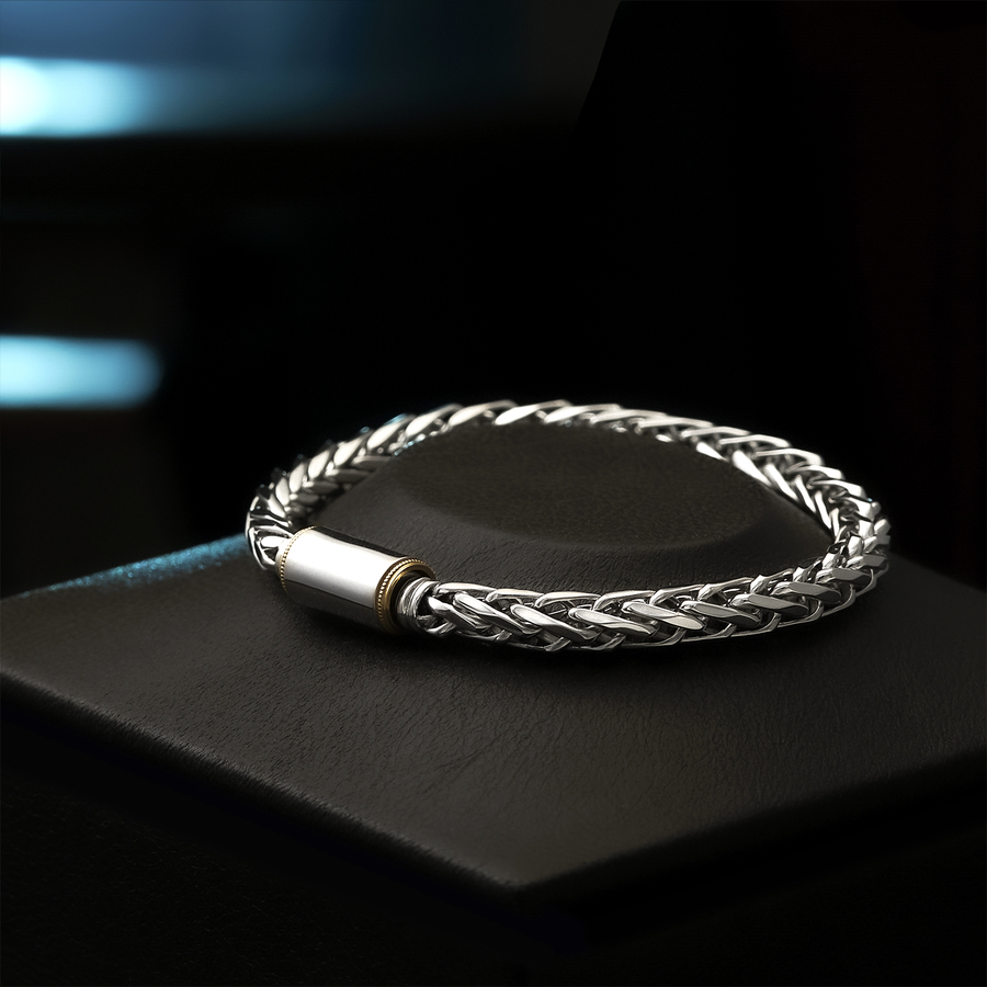 Redefining the Concept of Luxury through Exquisite Handcrafted Platinum Jewelry